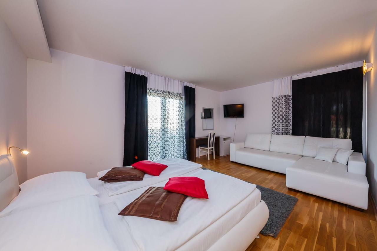 Villa Sveti Kriz Trogir Extérieur photo